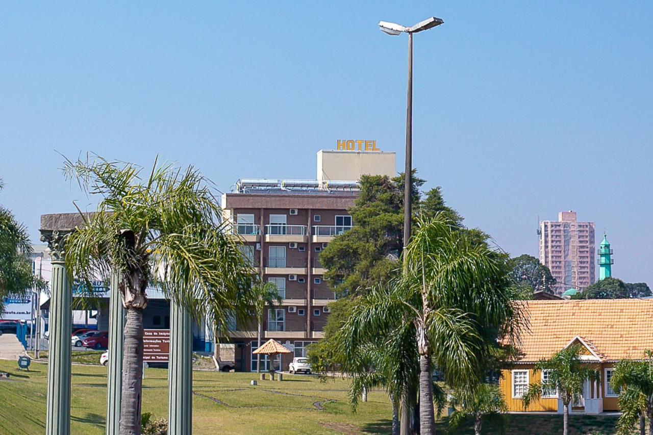 Royal Trip Hotel Guarapuava Exterior foto