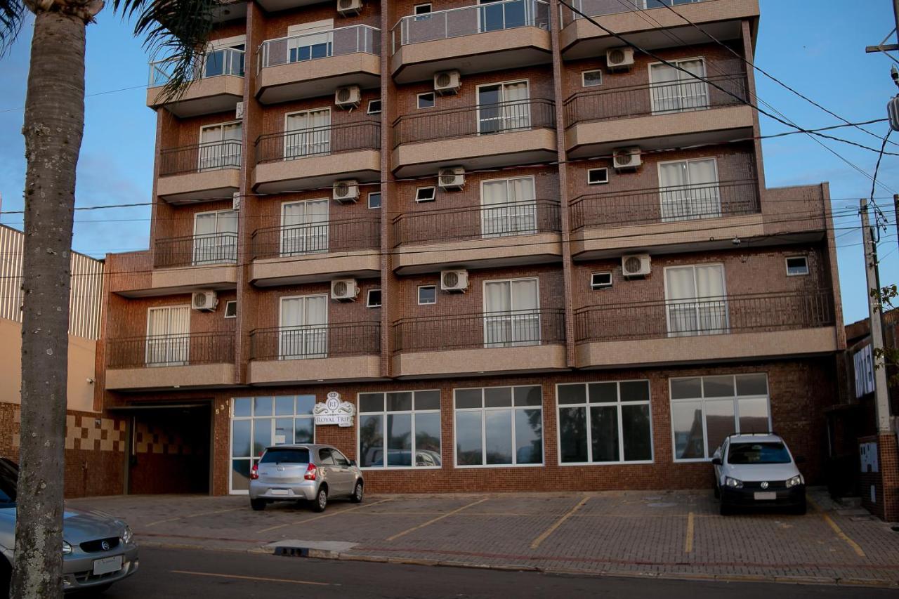 Royal Trip Hotel Guarapuava Exterior foto